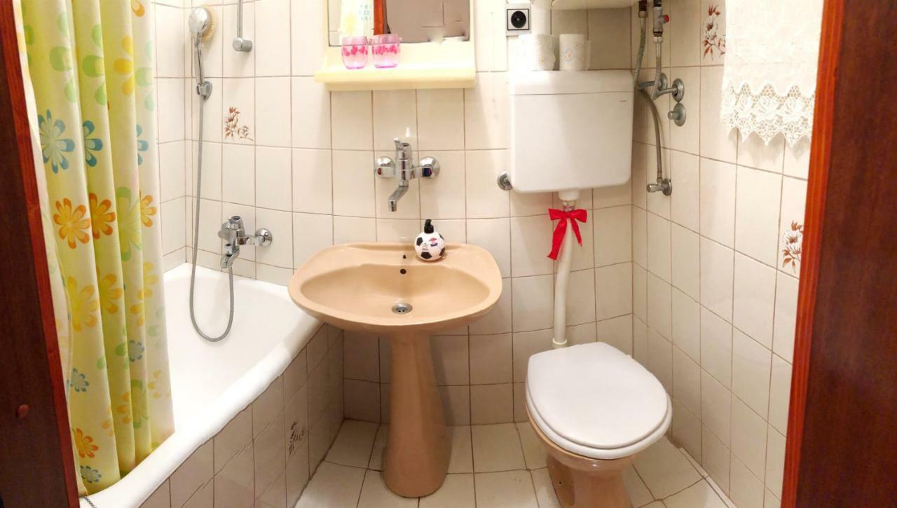 Guest House San Nikola Stari Grad  Εξωτερικό φωτογραφία