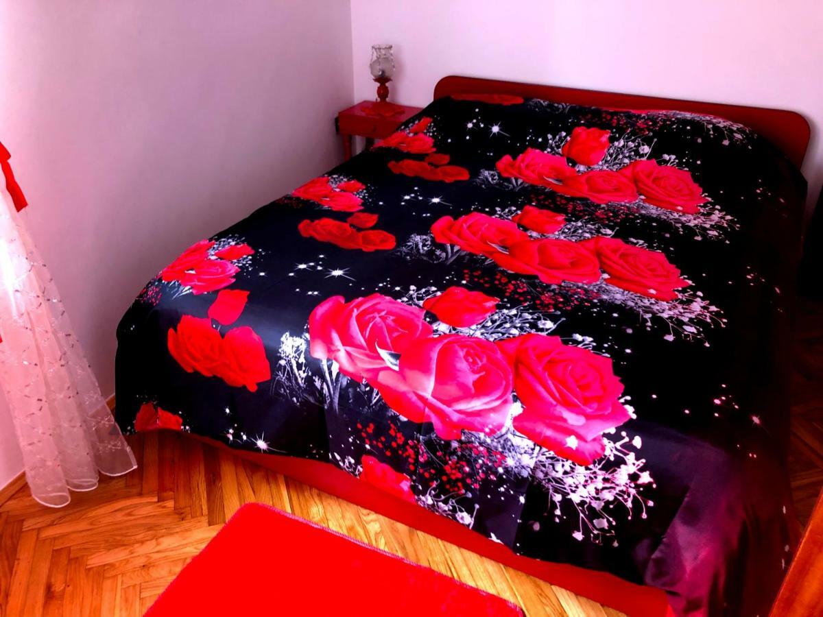 Guest House San Nikola Stari Grad  Εξωτερικό φωτογραφία