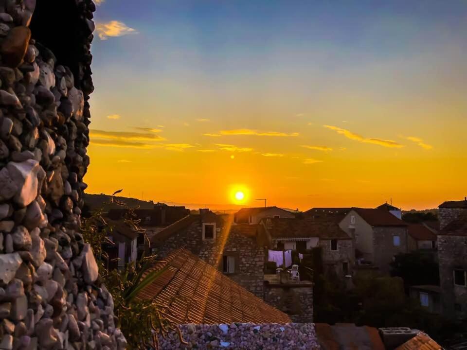 Guest House San Nikola Stari Grad  Εξωτερικό φωτογραφία
